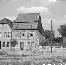 kamienica - elewacja wschodnia, skan 1
