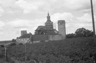 opactwo, budynki klasztorne, skan 1