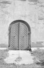 kościół pw. św. Ducha - elewacja wschodnia - elewacja frontowa - portal główny, skan 1