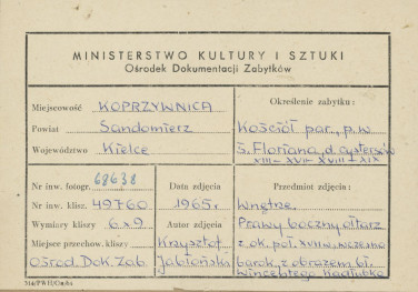 Zespół klasztorny - kościół, wnętrze , widok ołtarza bocznego po prawej stronie, z obrazem bł. Wincentego Kadłubka - metryczka, skan 1