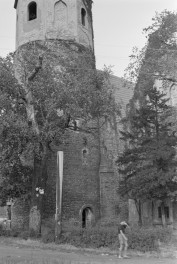 rotunda św. Gotarda tzw. kościół polski - wieża, skan 1