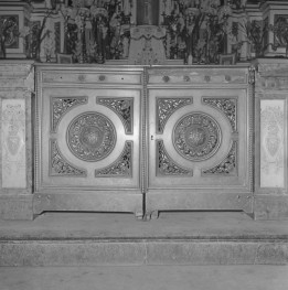 kościół Trójcy Świętej - balustrada w prezbiterium, skan 1