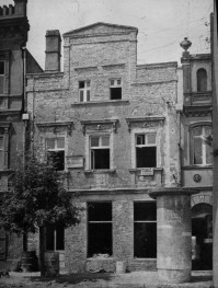 rynek - kamienica, elewacja frontowa, skan 1
