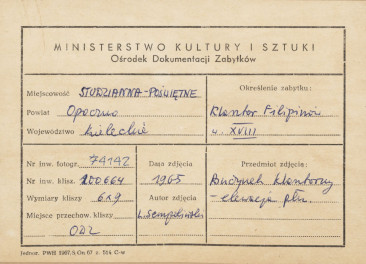 Zespół klasztorny Filipinów - fragment klasztoru, widok od strony płn. - metryczka, skan 1