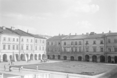 Rynek wielki - domy podcieniowe, skan 1