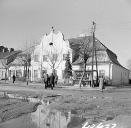 Dom Gdański - elewacja frontowa, skan 1
