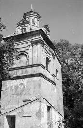 Zespół pałacowo-parkowy Radziwiłłów - wieża pawilony wschodniego., skan 1