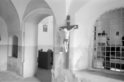 kościół pw. św. Ducha - wnętrze - kruchta, skan 1