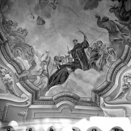 kościół Franciszkanów - nawa boczna, polichromia sklepienia "Franciszkanie - świeci męczennicy" autor St. Stroiński, skan 1