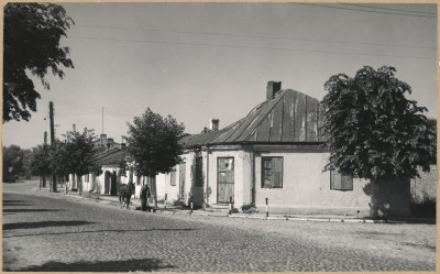 Miasto - fragment rynku , skan 1