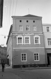 kamienica - pierzeja rynku, skan 1