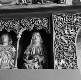 Katedra pw. św. Stanisława Biskupa i Męczennika i św. Wacława Męczennika - wnętrze: fragment ołtarza Zaśnięcia Najświętszej Marii Panny, fragment predelli, skan 1