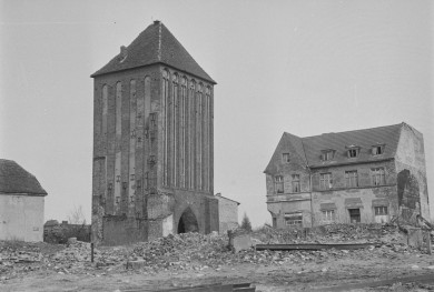 brama Koszalińska, skan 1