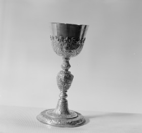 kościół po-klasztorny - kielich z połowy XVII, skan 1