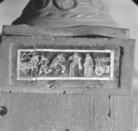 Kościół św. Józefa Oblubieńca i św. Antoniego z Padwy - tabernakulum z ok. 1740. Detale zdobienia. , skan 1