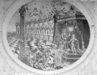 pałac - wnętrze: fragment polichromii plafonu sali (balowej) antenatów, skan 1