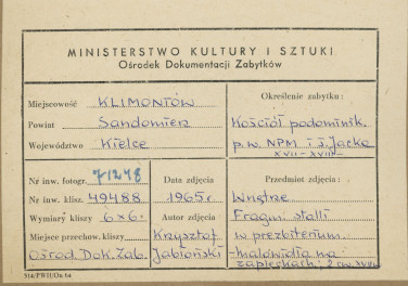 Zespół klasztorny - kościół,  fragment malowideł na stallach - metryczka, skan 1