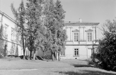pałac Czartoryskich - elewacja południowa i zachodnia - fragment, skan 1