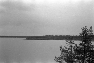 widok ogólny na jezioro, skan 1