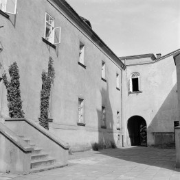 klasztor, skan 1