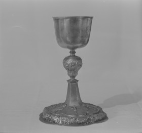 kościół pw. św. Jakuba Apostoła i św. Agnieszki, Dziewicy i Męczennicy - zbiory - kielich z 1700 roku, skan 1