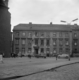 kamienice - elewacja frontowa, skan 1