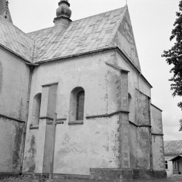 kościół N.M.P - elewacja prezbiterium, skan 1