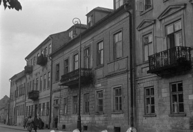 kamienica - elewacja południowa, skan 1