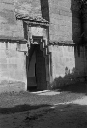 klasztor - portal główny, skan 1