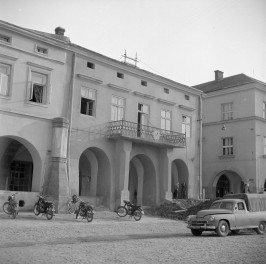 kamienica - elewacja frontowa, skan 1