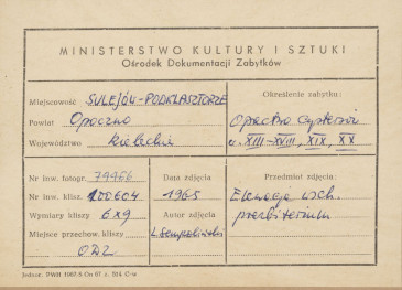 Zespół opactwa cystersów - widok od wsch. na prezbiterium kościoła - metryczka, skan 1