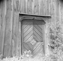 kaplica Chrystusa w Ciemnicy - portal, detale, skan 1