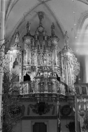 konkatedra - wnętrze, organy kamieńskie, skan 1
