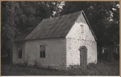 Kaplica cmentarna - widok ogólny od frontu


, skan 1