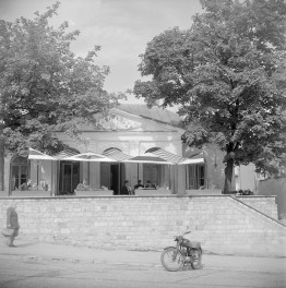 odwach - elewacja frontowa, skan 1