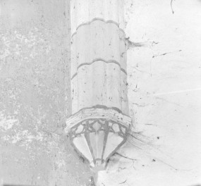 Kościół św. Piotra i św. Pawła - wnętrze: prezbiterium, służka., skan 1