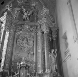 kościół franciszkanów - ołtarz główny, tabernakulum, skan 1