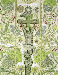 klasztor Benedyktynek - zbiory - ornat haftowany - fragment, skan 1