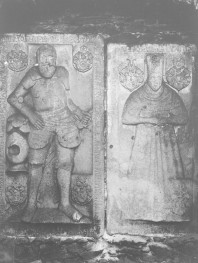 pałac von Magnisów - park krajobrazowy - ruiny - płyty nagrobne marmurowe, skan 1