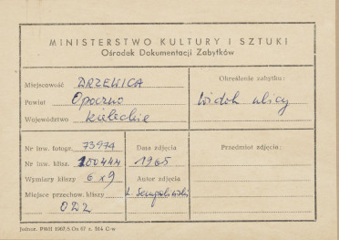 Widok fragmentu miasta - domy przy ulicy - metryczka, skan 1
