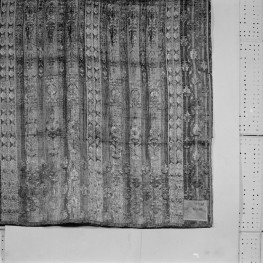 Muzeum Narodowe - Makata. Buczacz. Fragment, awers. Narożnik., skan 1