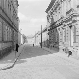 domy ul. Warszawska - elewacje frontowe, skan 1