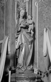 kościół parafialny pw. św. Marcina Biskupa - wnętrze: Madonna z Dzieciątkiem, rzeźba w drewnie, skan 1