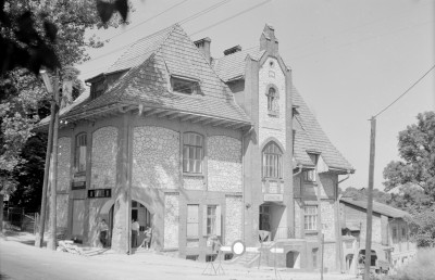 Willa Dom Ludowy - elewacja frontowa, skan 1