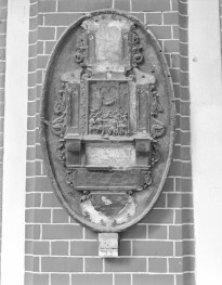 kościół pw. św. Marii Magdaleny, ob. katedra polskokatolicka - wnętrze: epitafium, skan 1