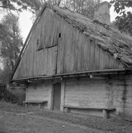 dom - elewacja szczytowa, drzwi, , skan 1