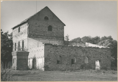 Gorzelnia - widok ogólny, skan 1