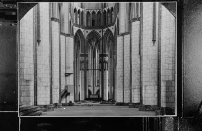 kolegiata pw. NMP - wnętrze, nawa główna, skan 1