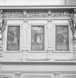 podominikański kościół pw. Najświętszej Marii Panny i św. Jacka - wnętrze: stalle, fragment, skan 1