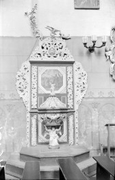 Kościół Zwiastowania Pana - chrzcielnica, skan 1